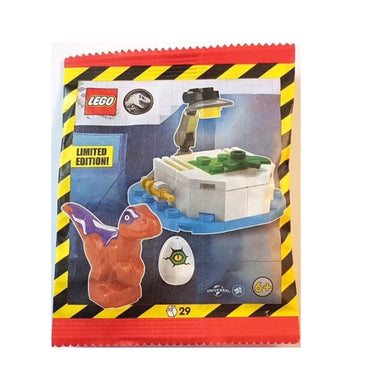 LEGO Jurassic World: Create a Raptor Laboratory with Baby Raptor