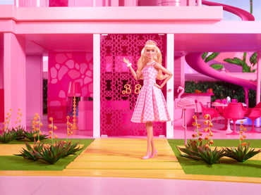 Barbie The Movie Collectible Doll, Margot Robbie as Barbie in Pink Gingham Dress, Toy for 3 Years and Up