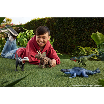 Jurassic World Rebirth Gigantic Thrashers Tyrannotitian Dinosaur Figure Toy, Tail Activated Attack