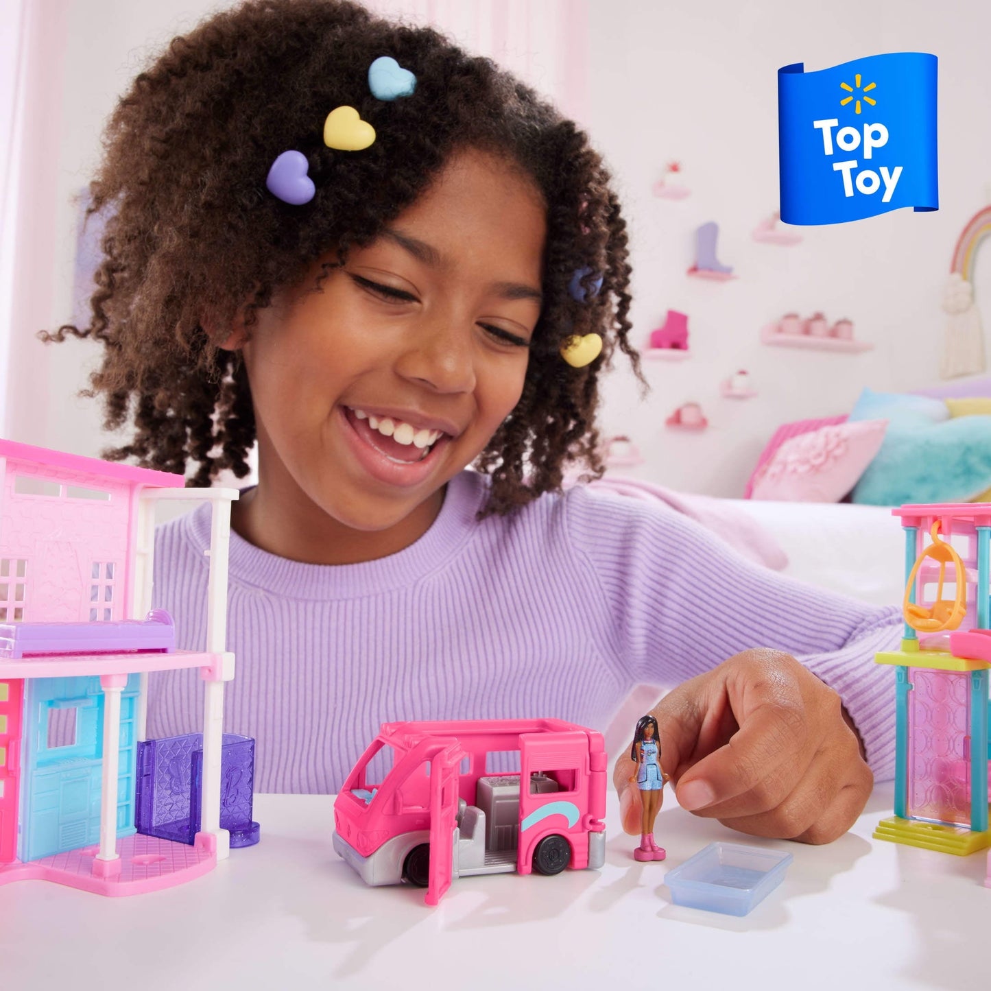 Barbie Mini BarbieLand Doll & Toy Vehicle Set, 1.5-inch Barbie Doll & DreamCamper