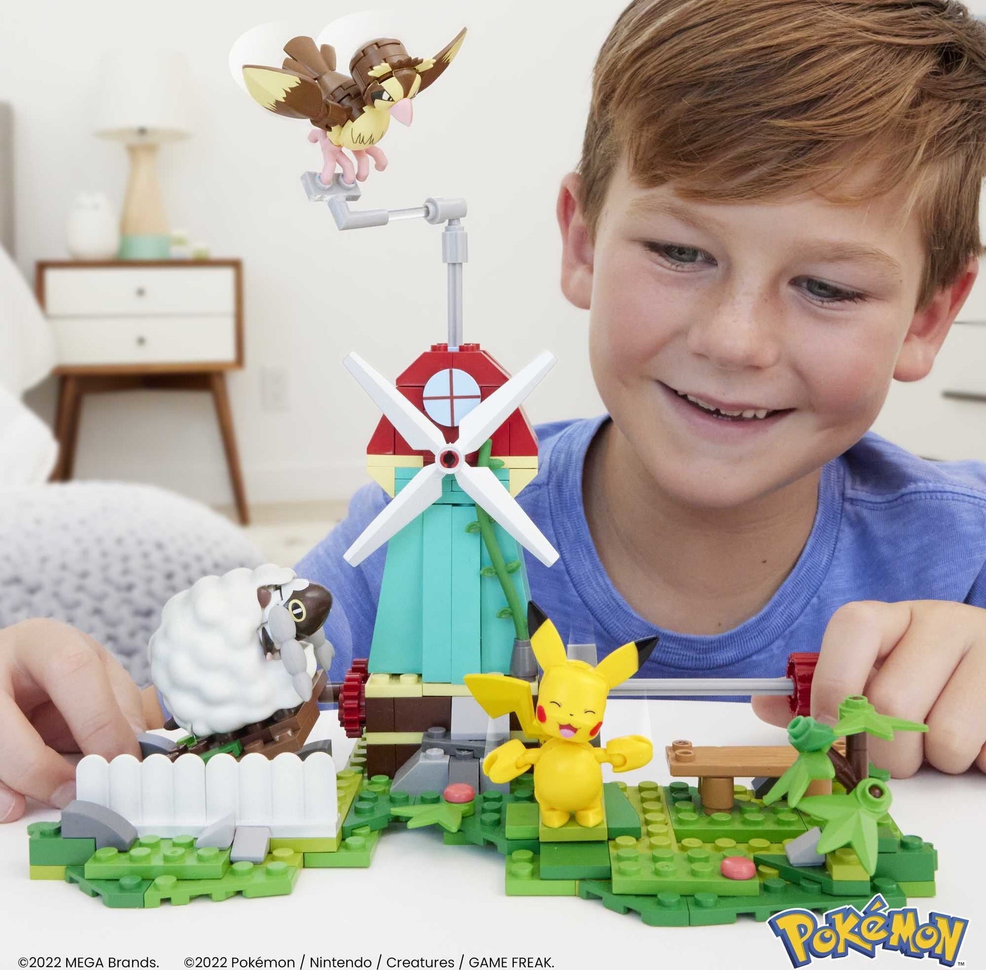 MEGA Pokemon Building Set, Countryside Windmill with 3 Poseable Action Figures (240 Pieces)